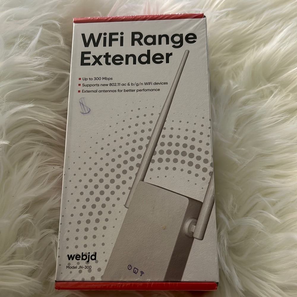🎉NWT WiFi Range Extender